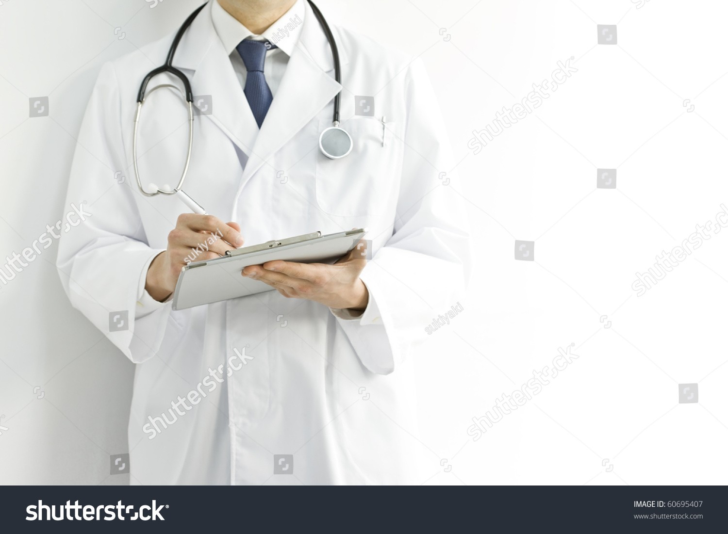 白袍禁区剧照